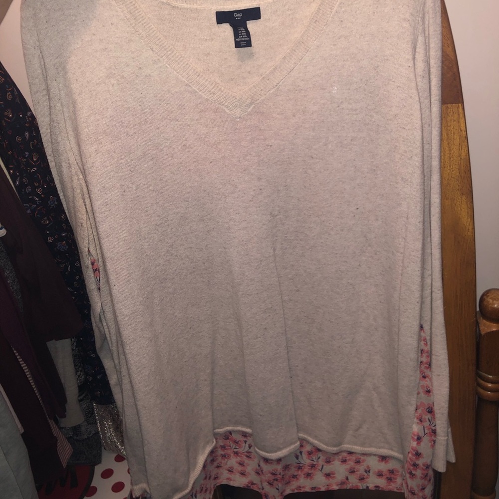 Gap Sweater - Picture 2 of 3